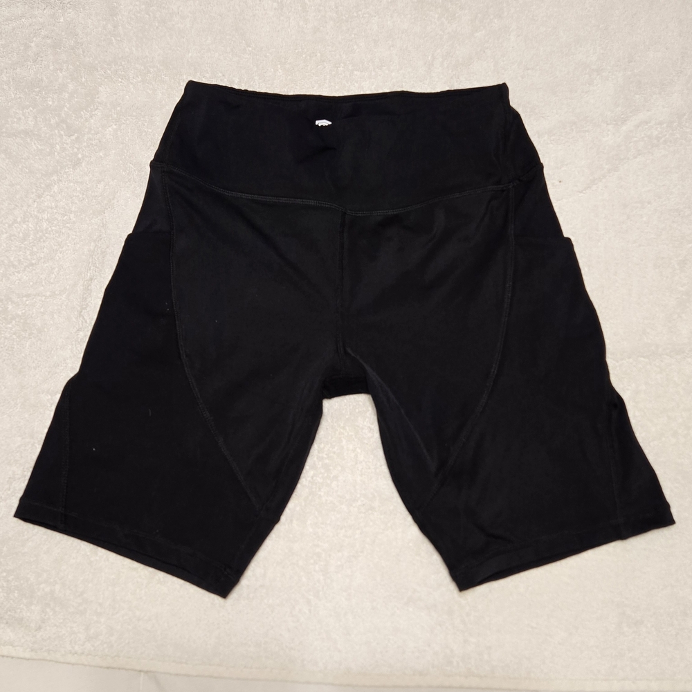 Born Primitive Women's Solid Black Bike Shorts